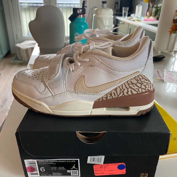 Nike White and Tan Women's Sneakers - Picture 4 of 7